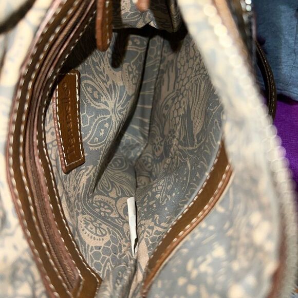 SMALL TIGNANELLO LEATHER SHOULDER BAG - Picture 2 of 4